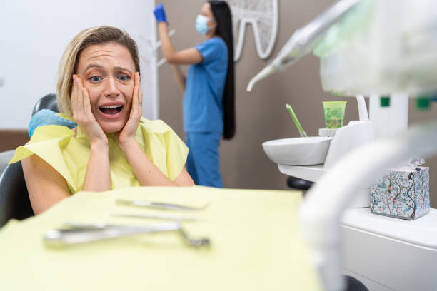 Best Emergency Tooth Extraction in University Park, IL